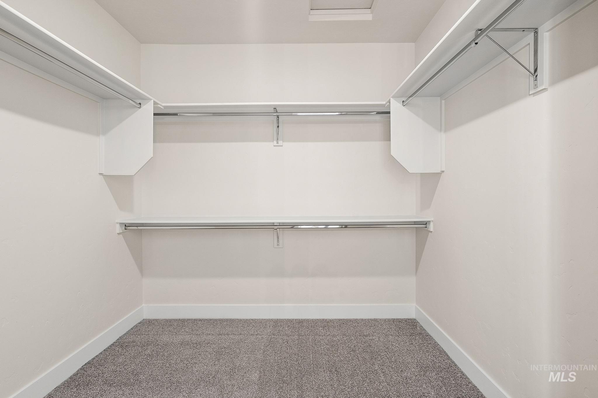 5474 W Double Blue St