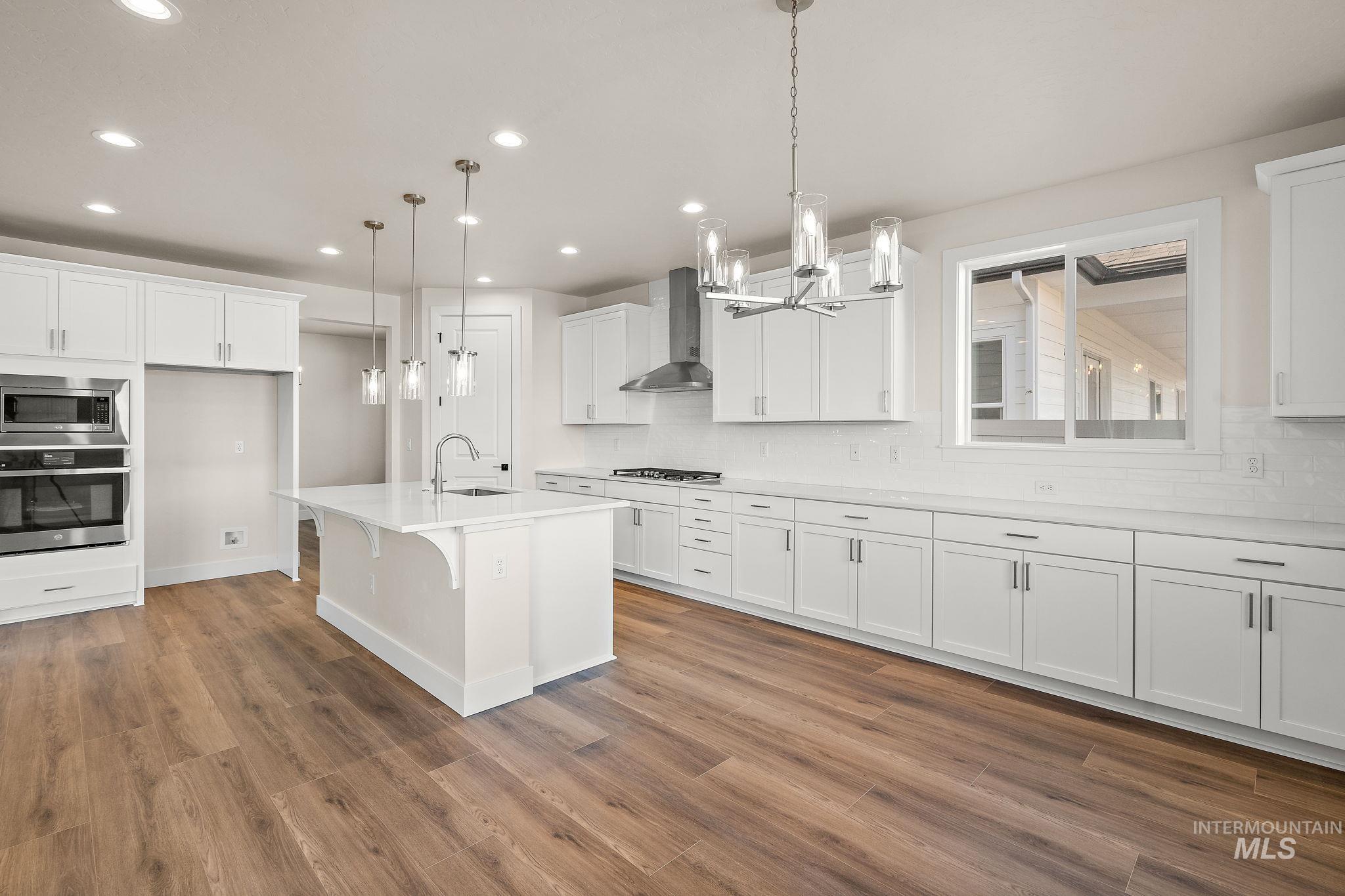 5474 W Double Blue St