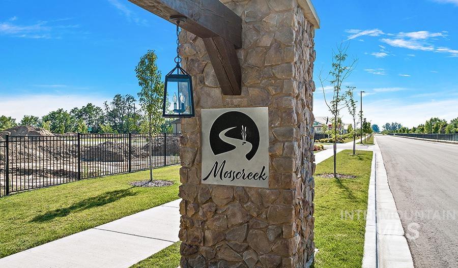 5474 W Double Blue St