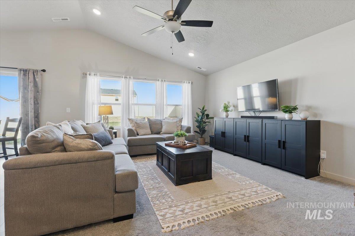 17624 Barefoot Ridge Way