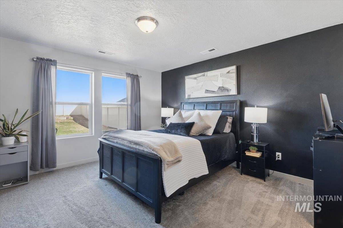 17624 Barefoot Ridge Way