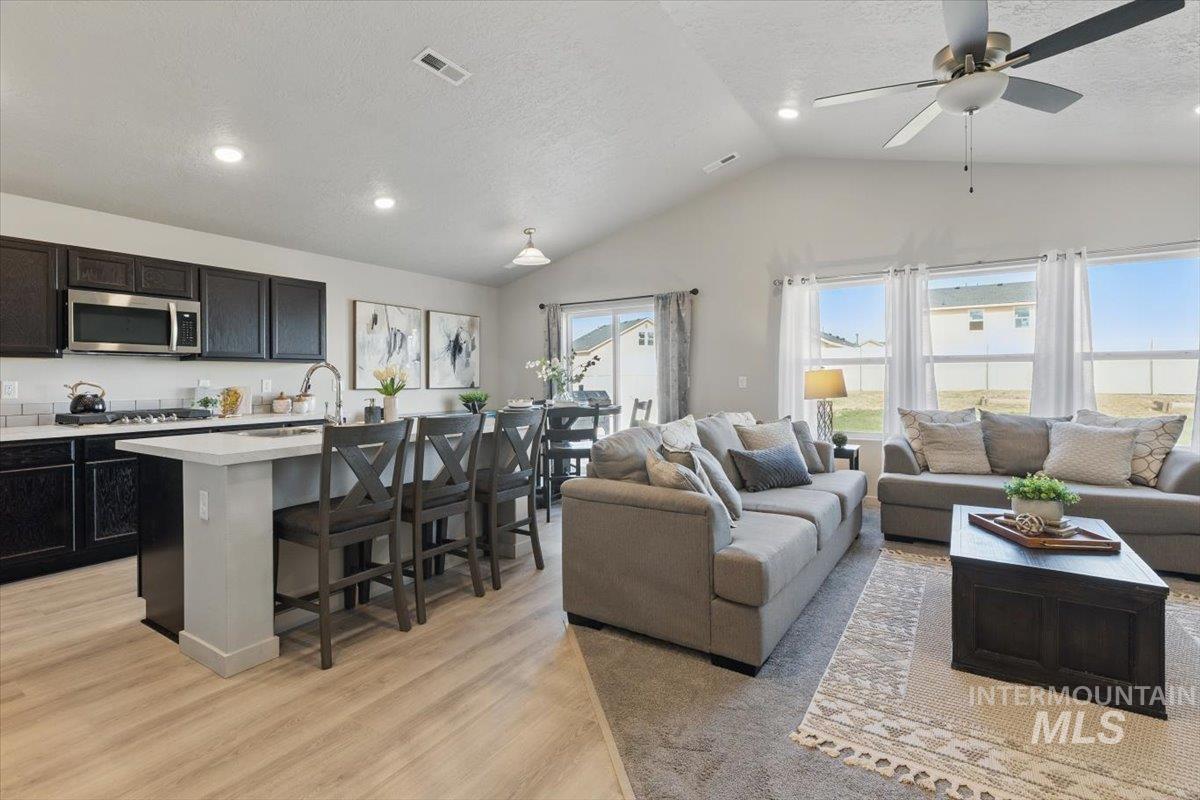17624 Barefoot Ridge Way
