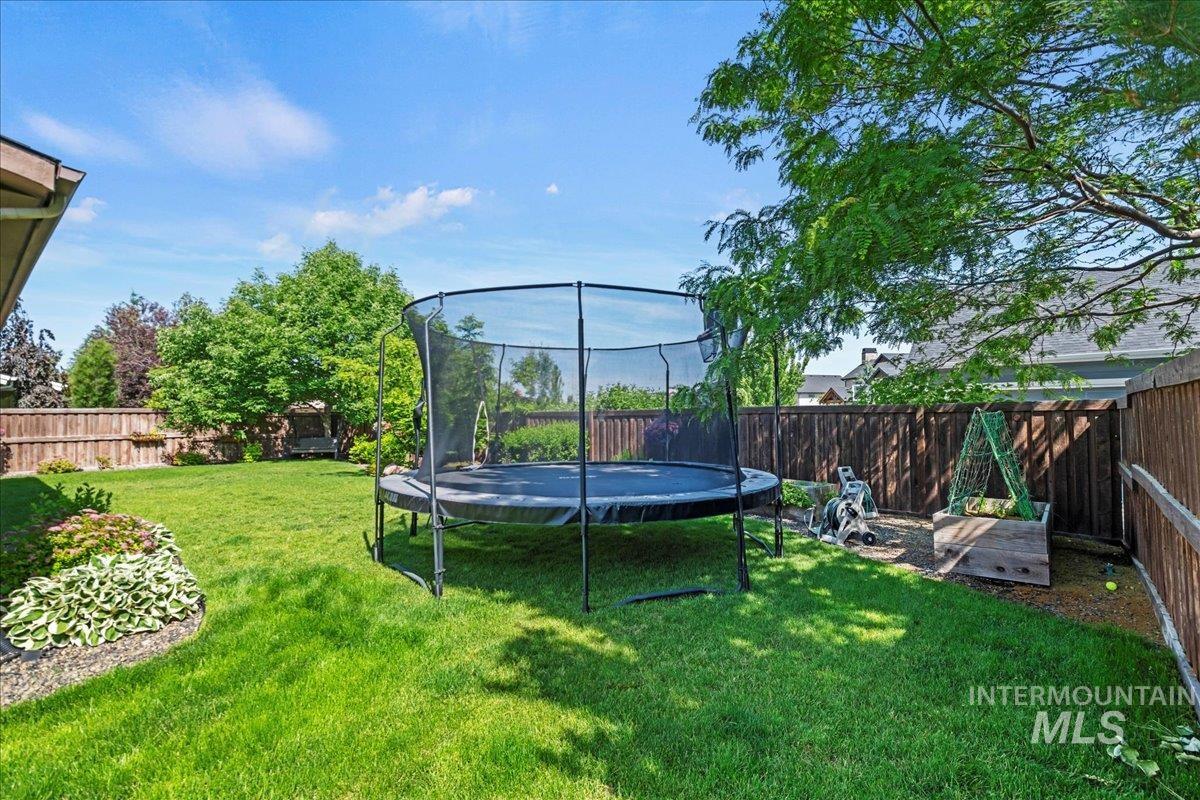 3990 W Sugar Tree Dr