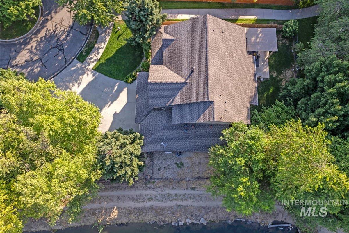 1354 E Nest View Ct