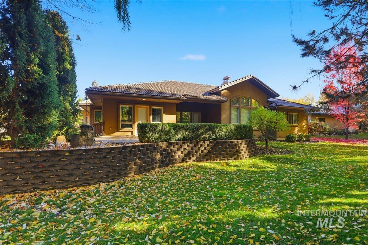 3364 S Temperance Way