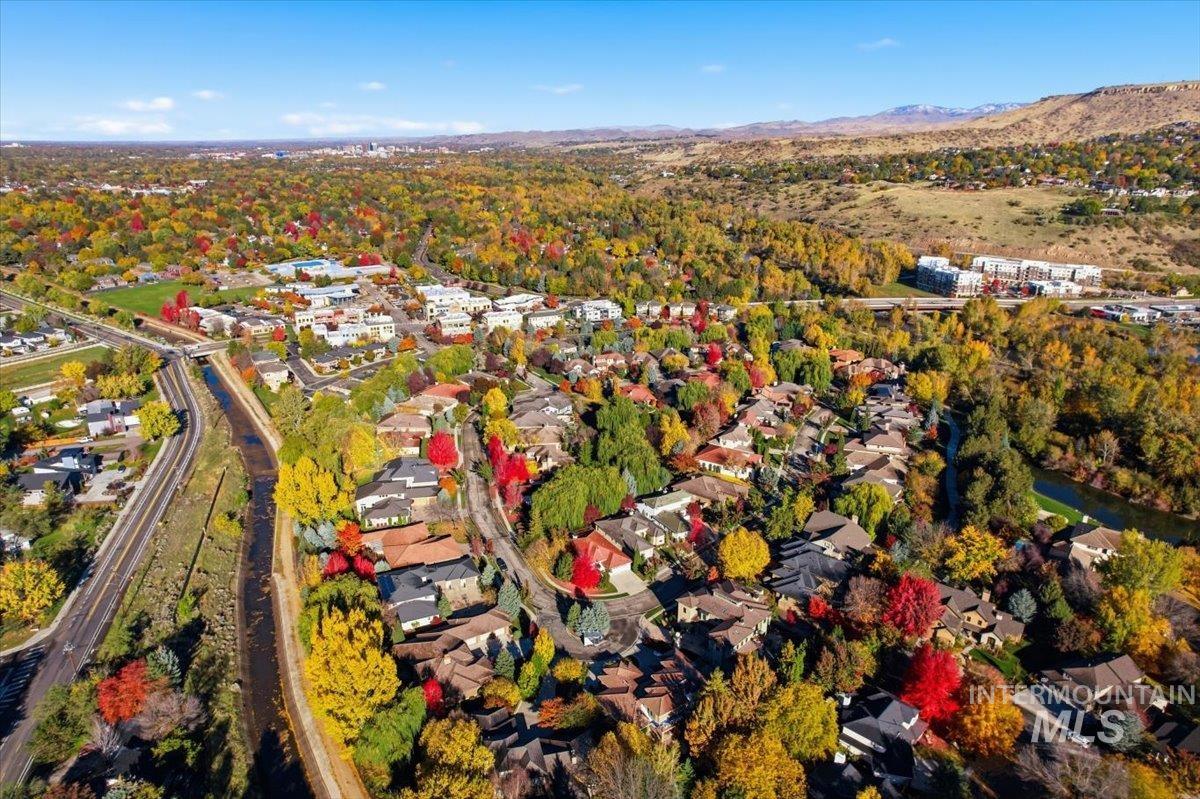 3364 S Temperance Way