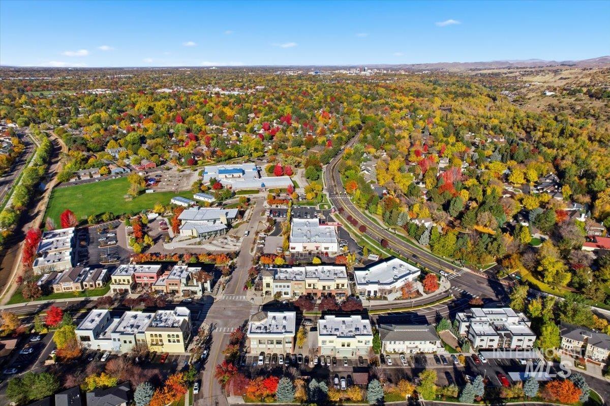 3364 S Temperance Way