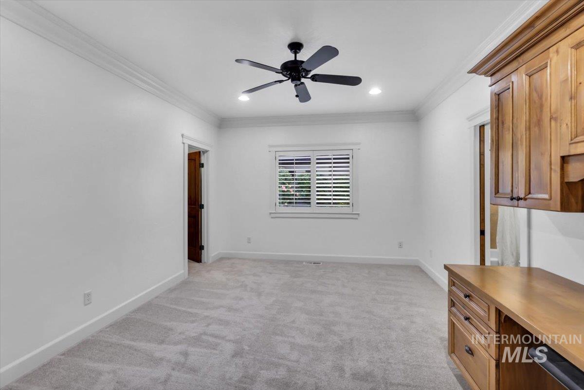 3364 S Temperance Way