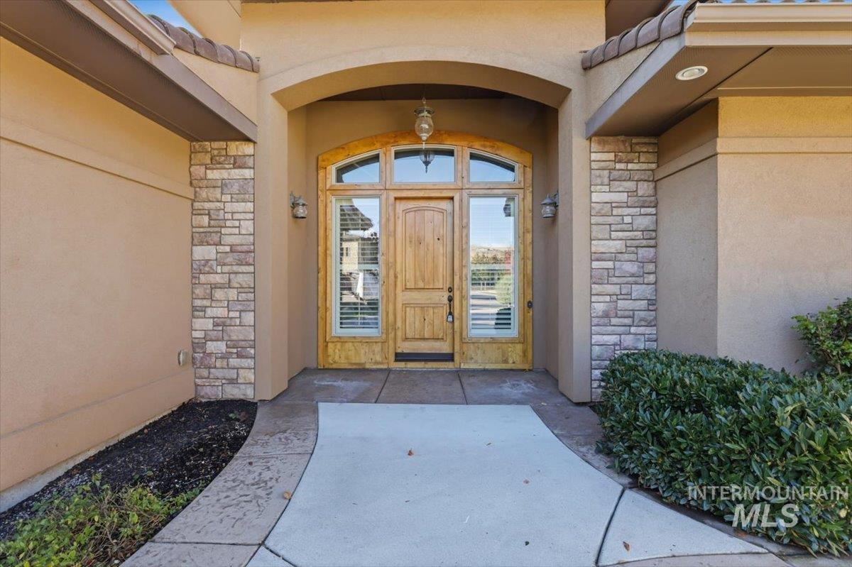 3364 S Temperance Way