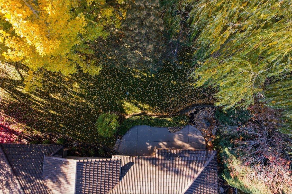 3364 S Temperance Way