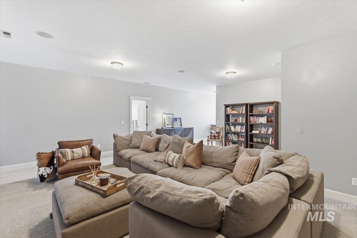 8982 New Castle Drive