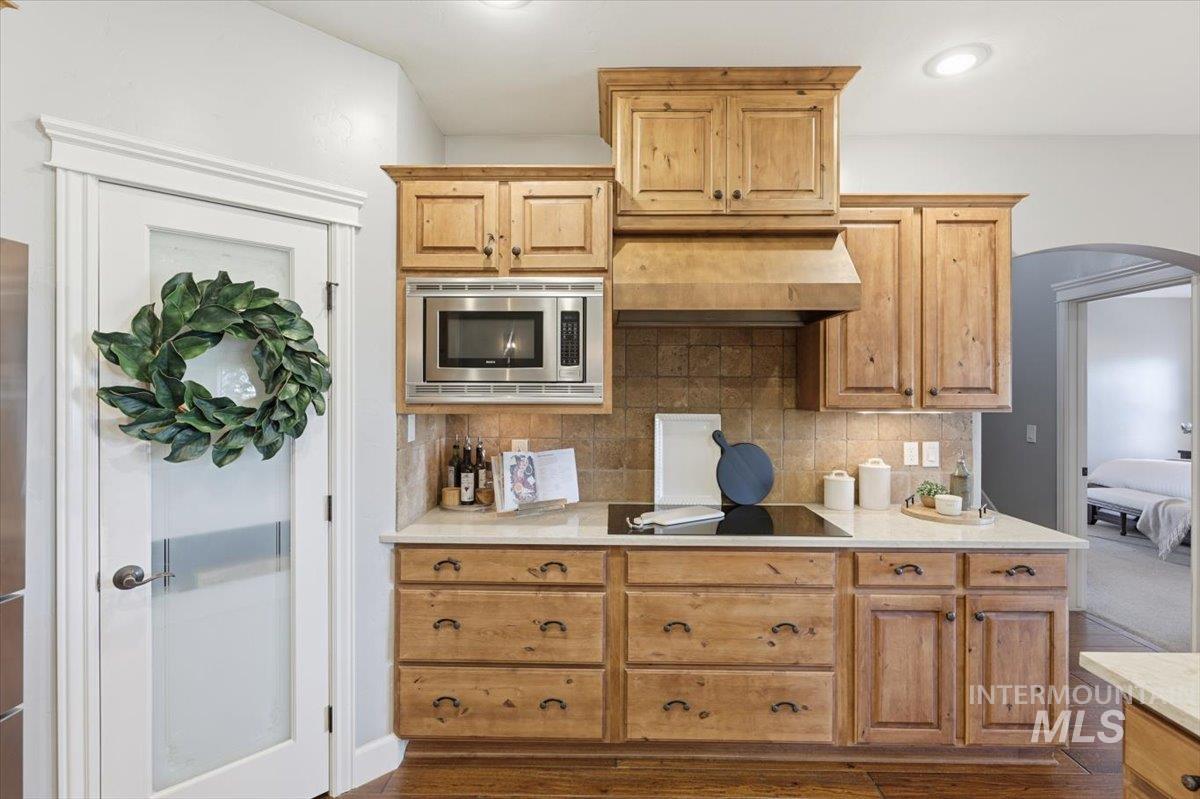 8982 New Castle Drive