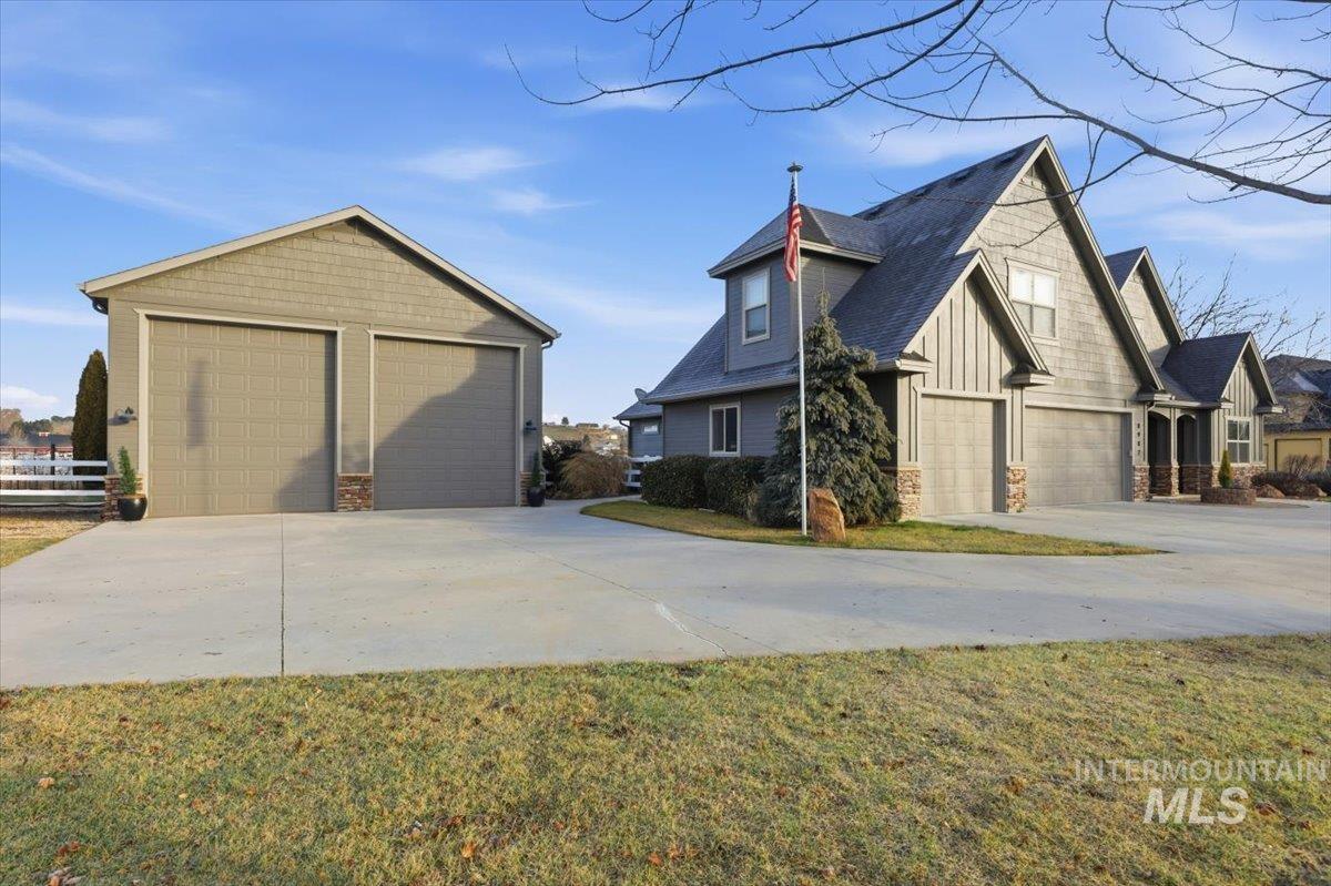 8982 New Castle Drive