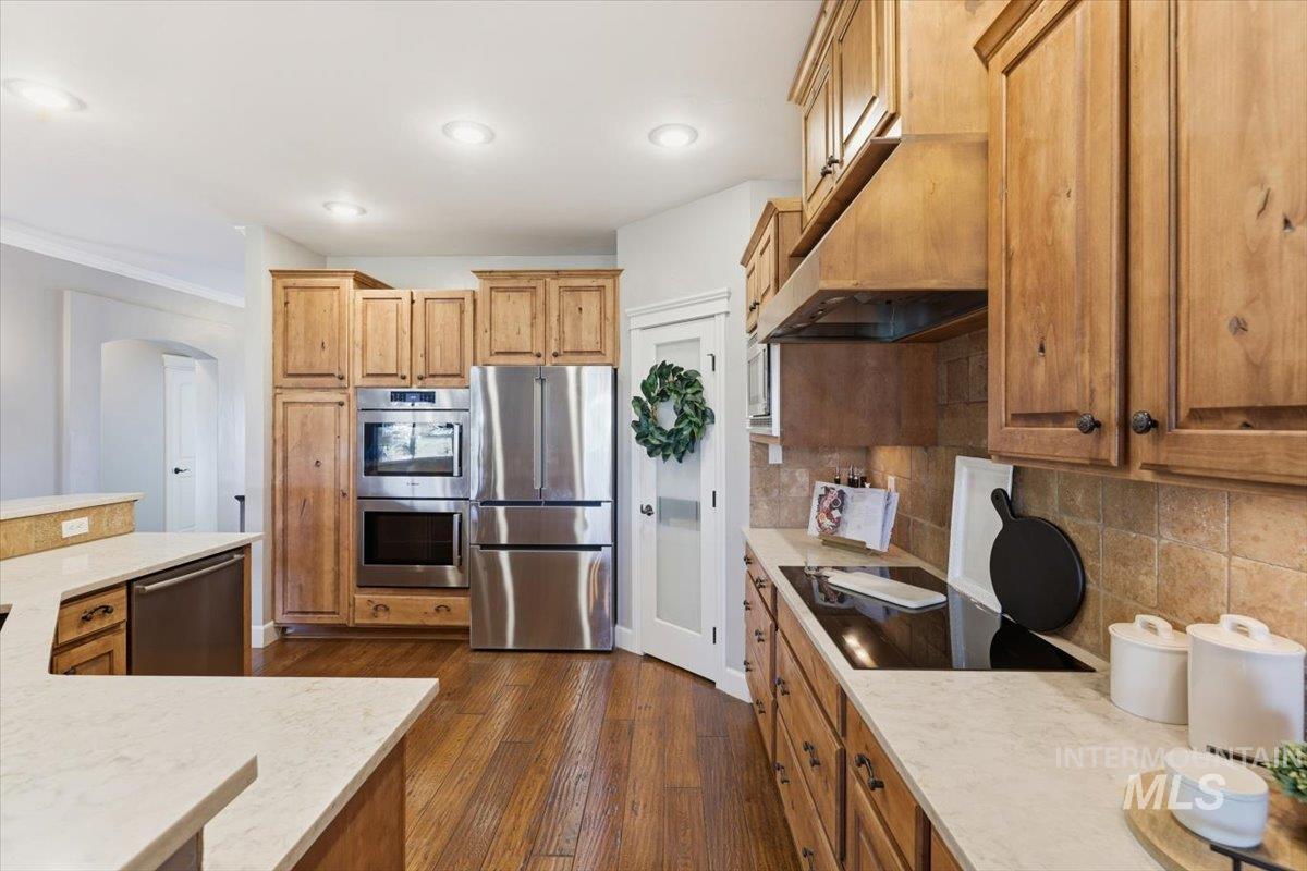 8982 New Castle Drive