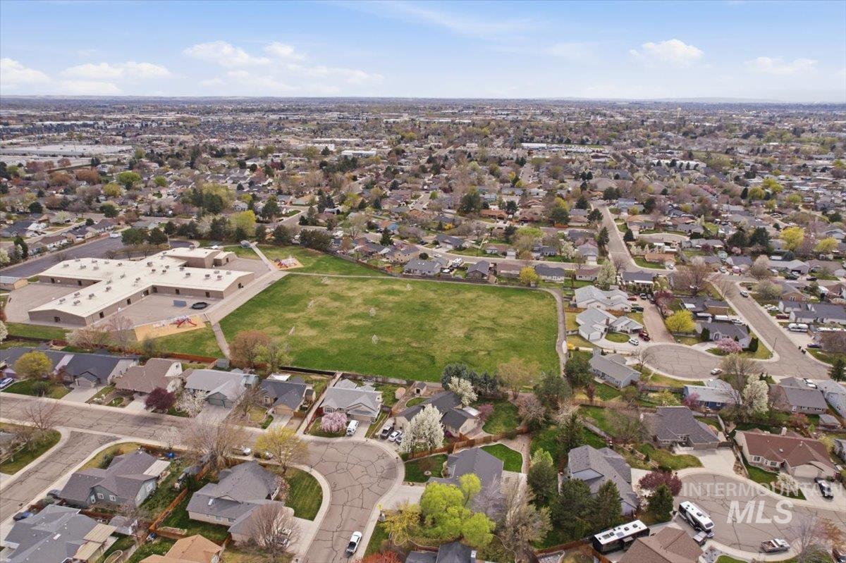 2441 N Snow Goose Way