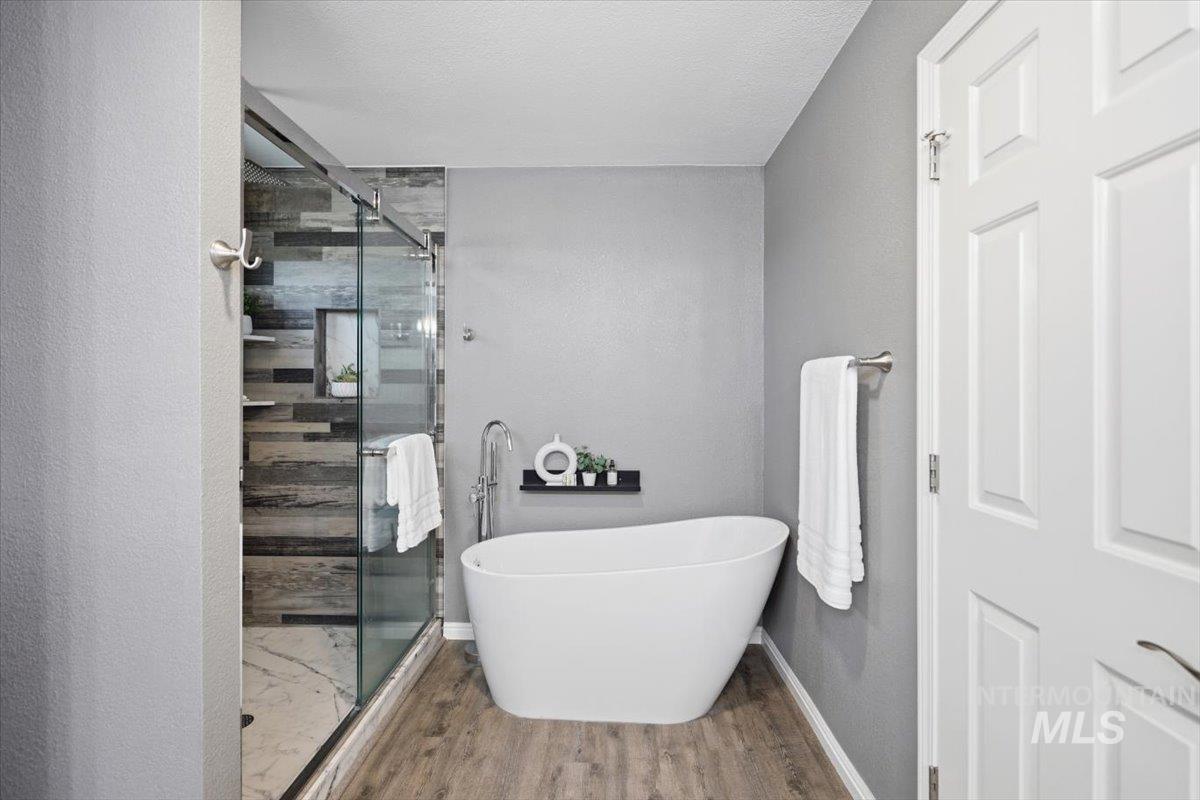 2441 N Snow Goose Way