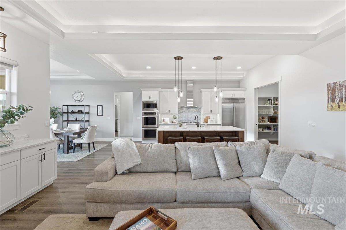 24785 Sienna Glenn St.