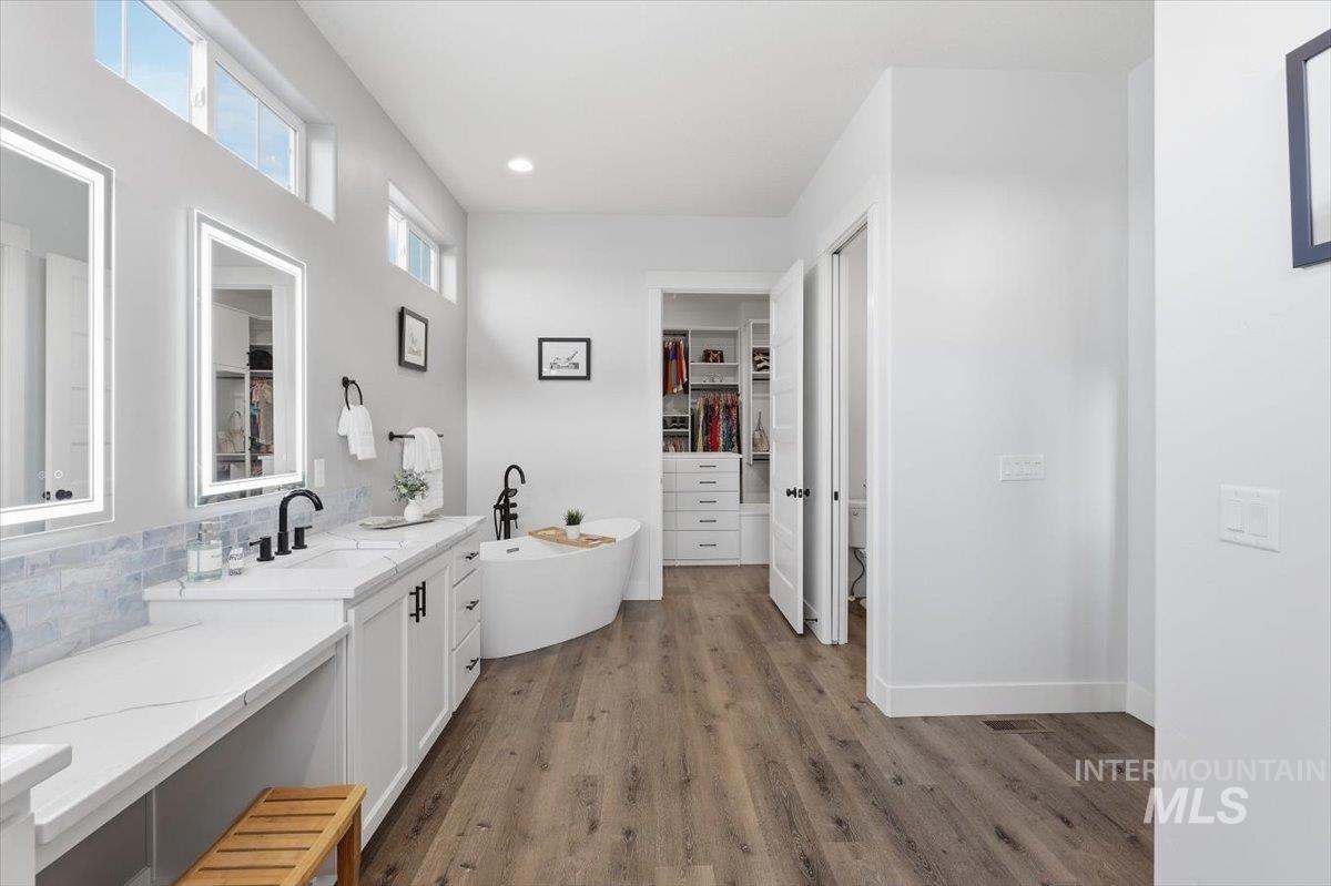 24785 Sienna Glenn St.