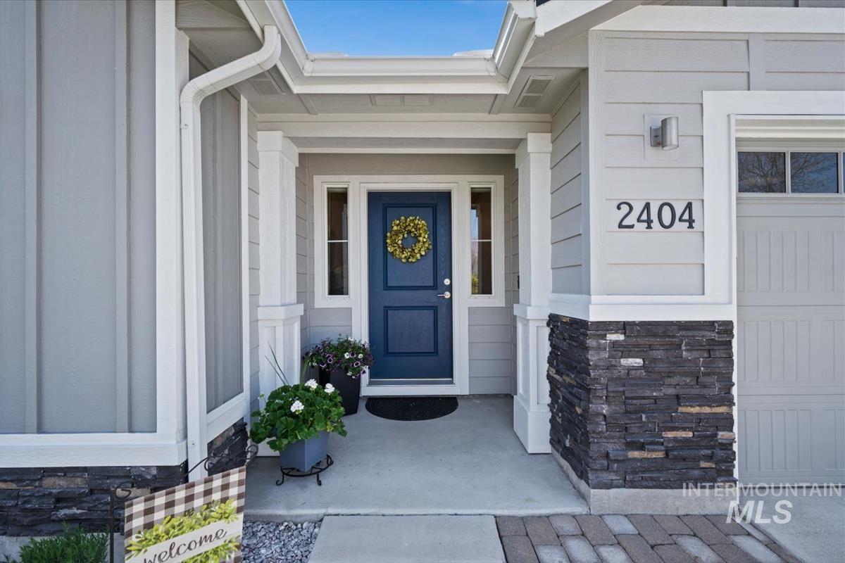 2404 E Clackamas Ct