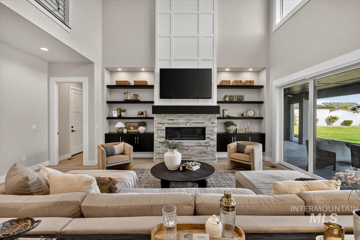 8649 Mirror Pond Drive