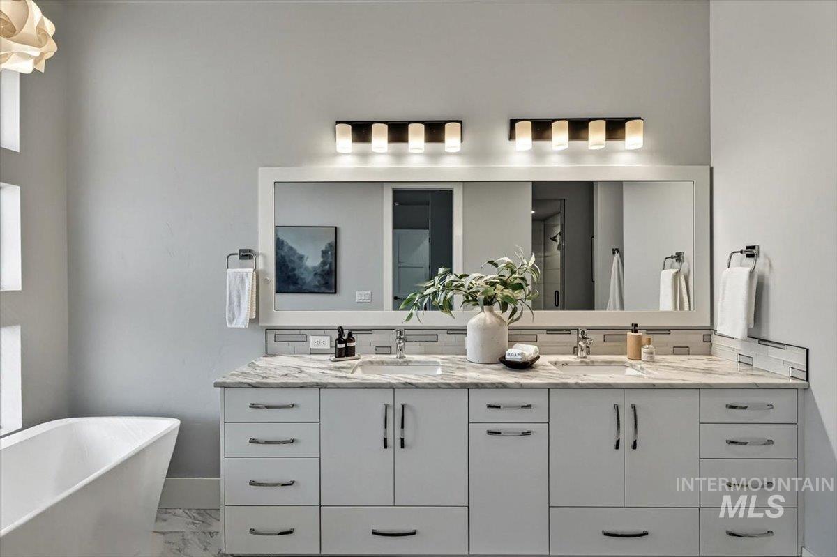 8649 Mirror Pond Drive