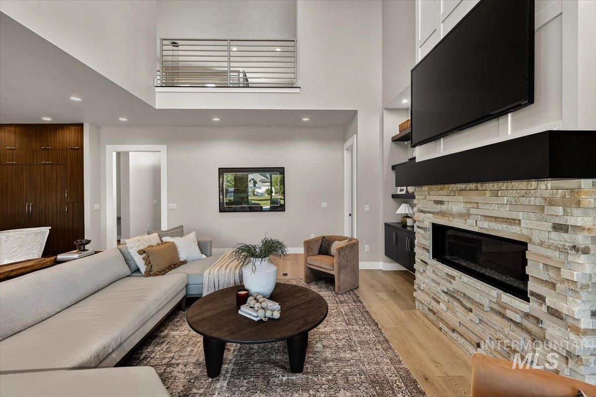 8649 Mirror Pond Drive