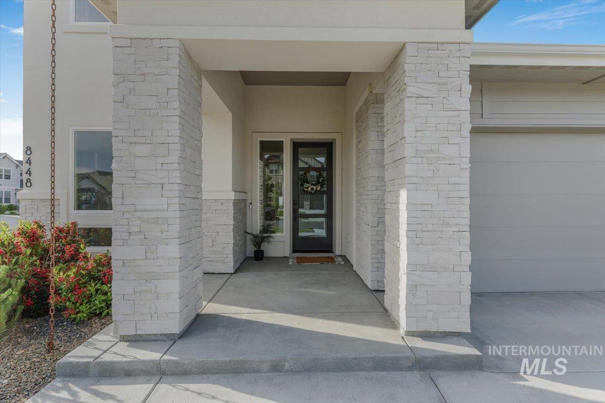 8448 W Brooks Dr