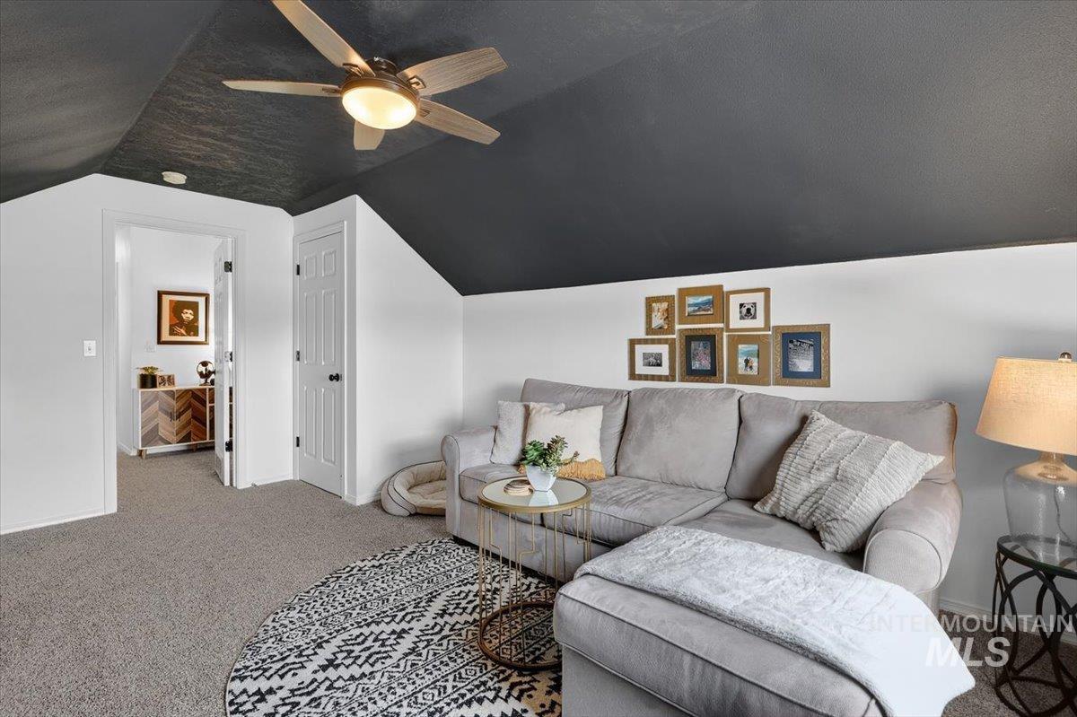 16451 Rainbow Drive