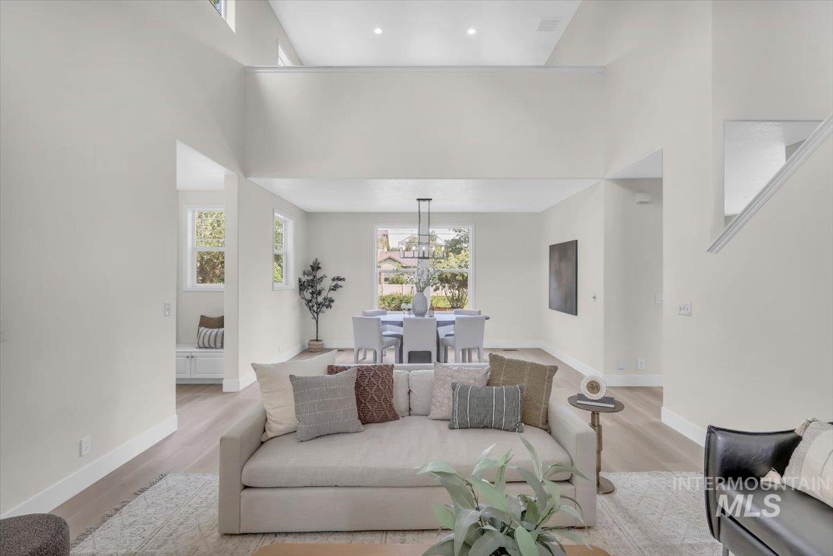 13248 W Annabrook Drive