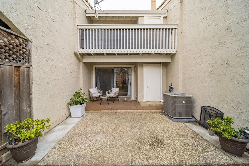 260 West Dunne AVE 18