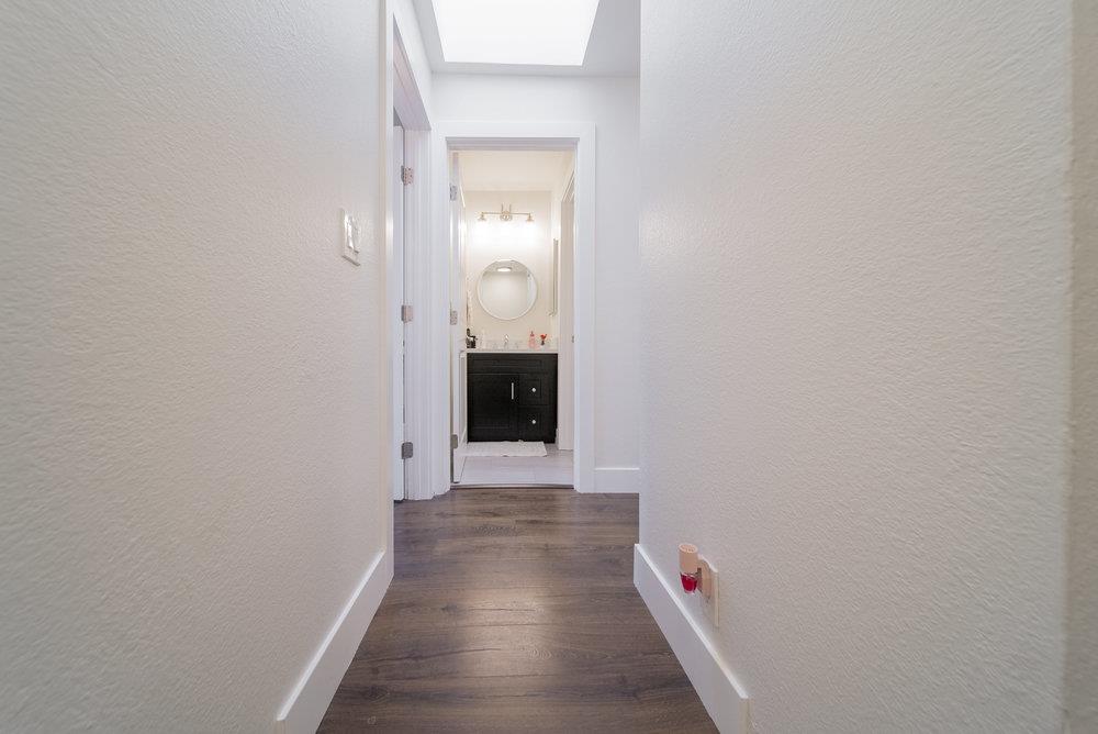 260 West Dunne AVE 18