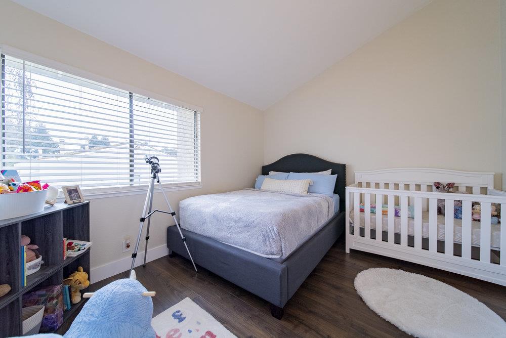 260 West Dunne AVE 18