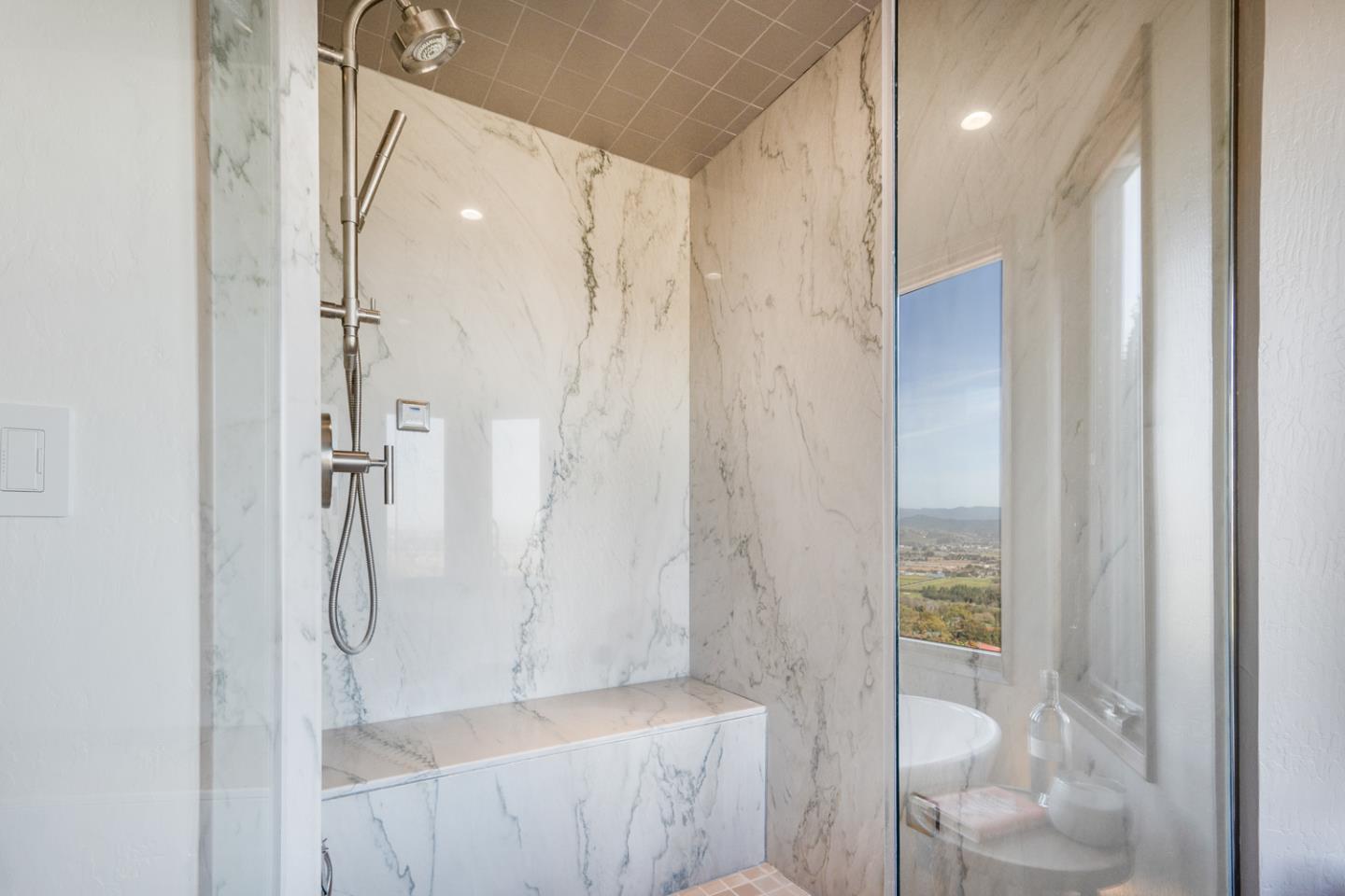 3055 Paseo Vista AVE