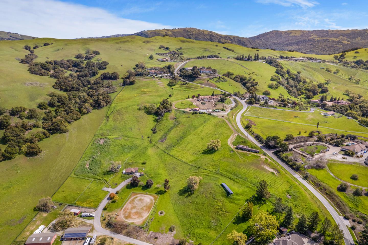 3055 Paseo Vista AVE