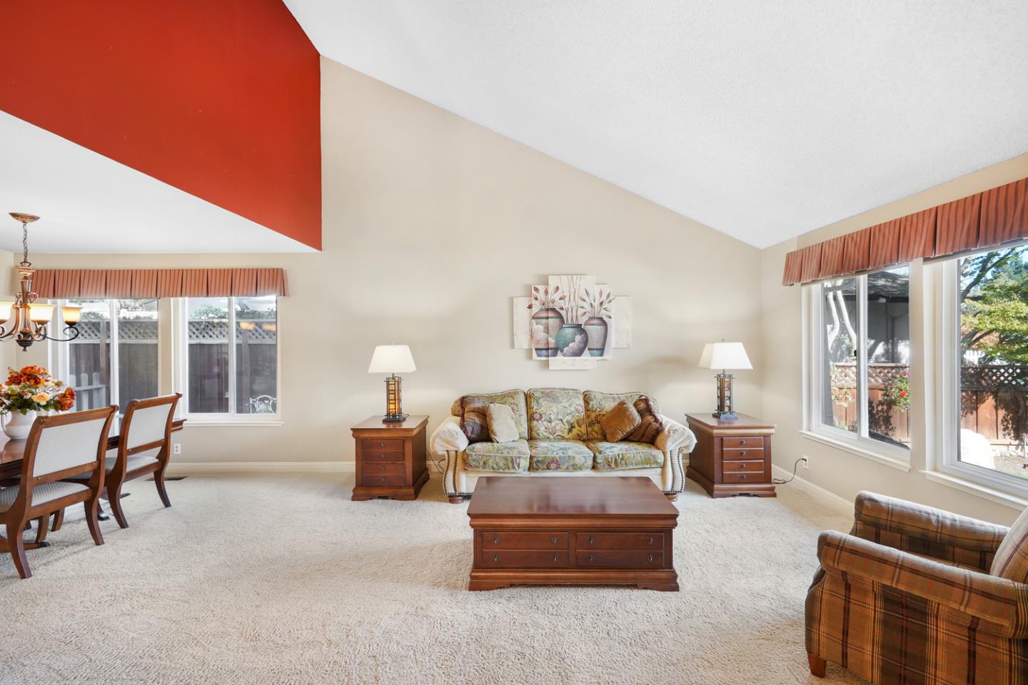 16711 Willow Creek DR