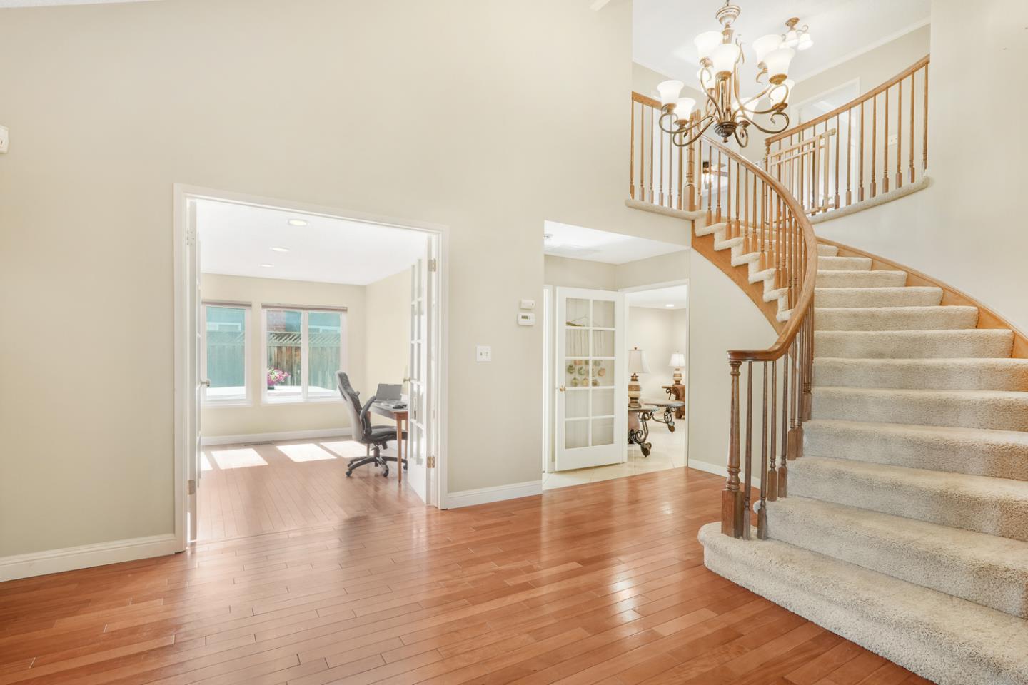 16711 Willow Creek DR