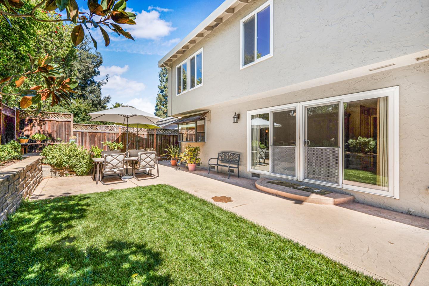 16711 Willow Creek DR