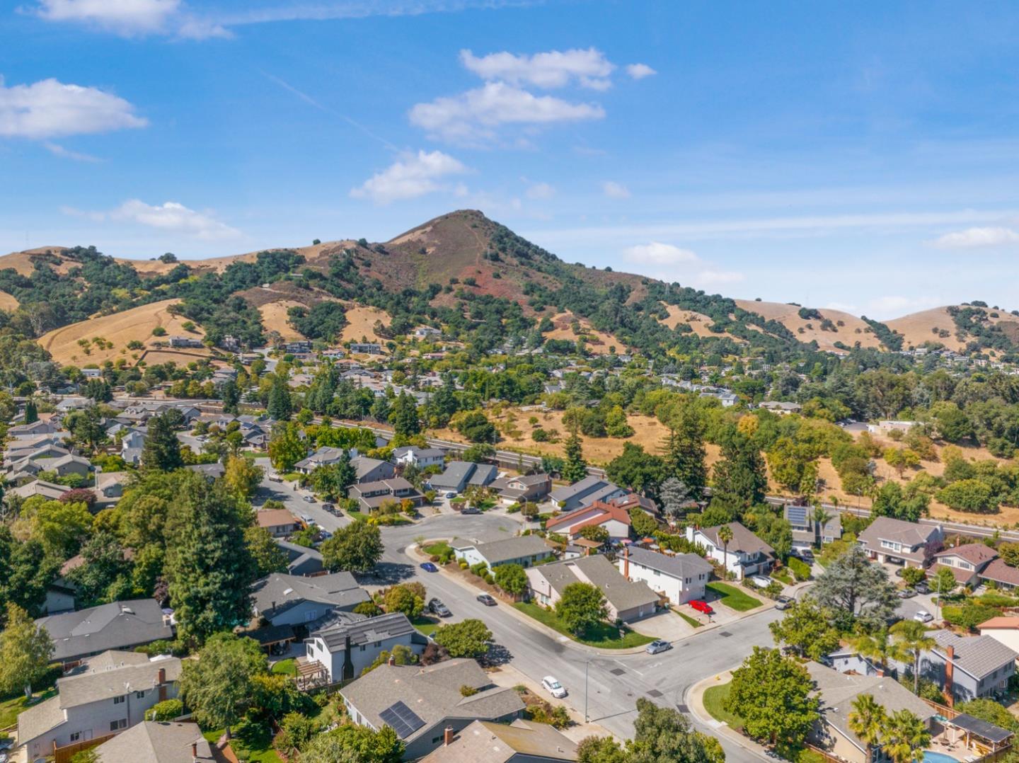 16711 Willow Creek DR