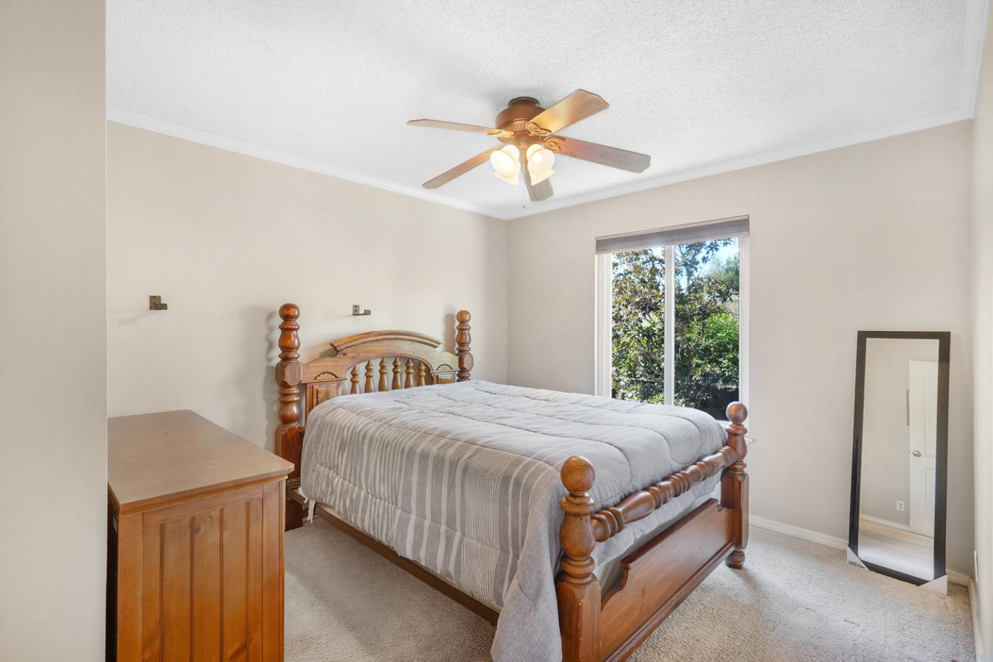 16711 Willow Creek DR