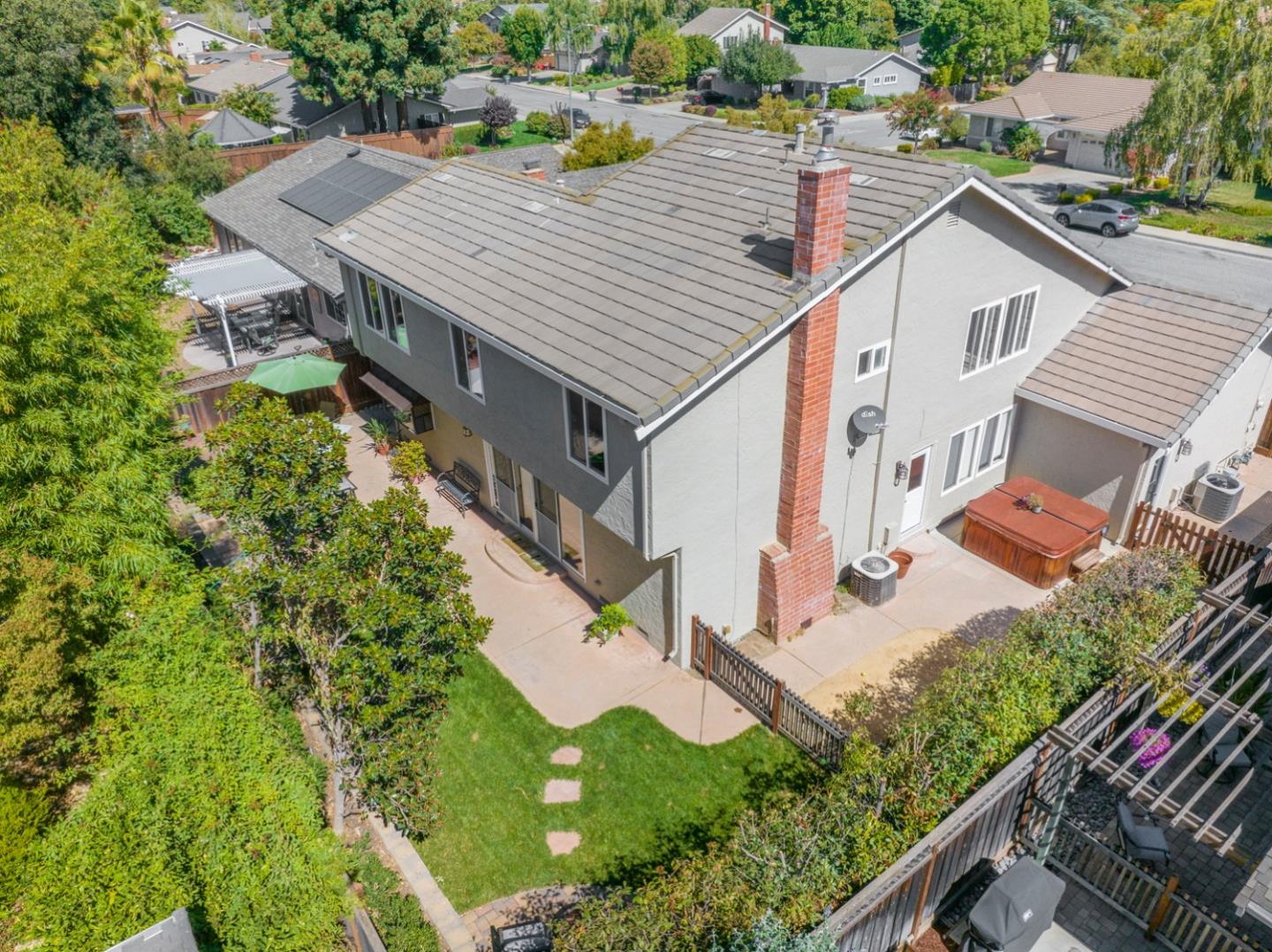 16711 Willow Creek DR