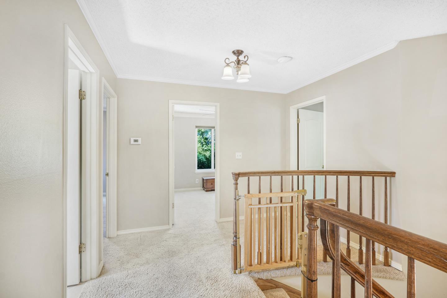 16711 Willow Creek DR