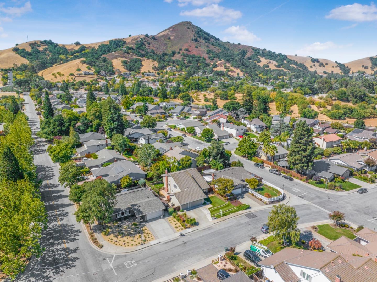 16711 Willow Creek DR