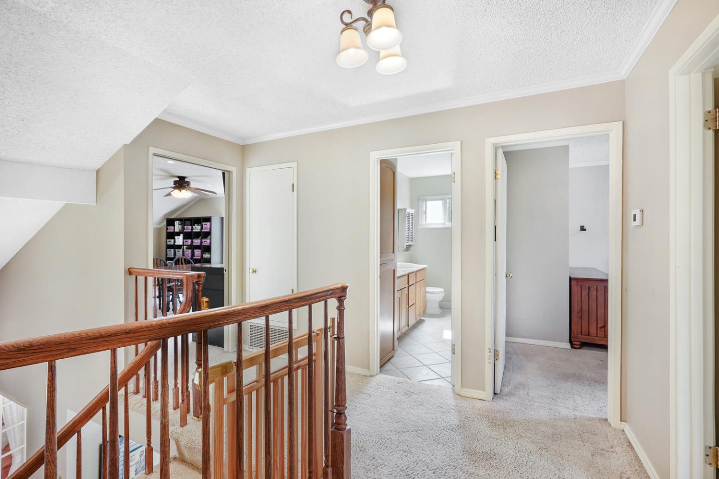 16711 Willow Creek DR