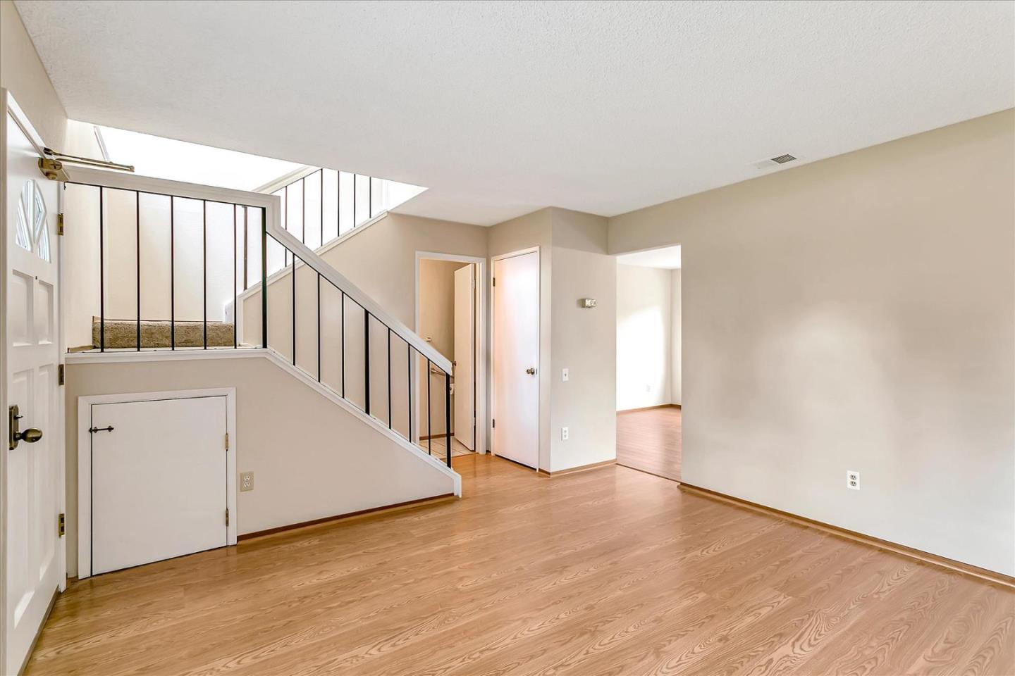 94 Saddle Brook DR