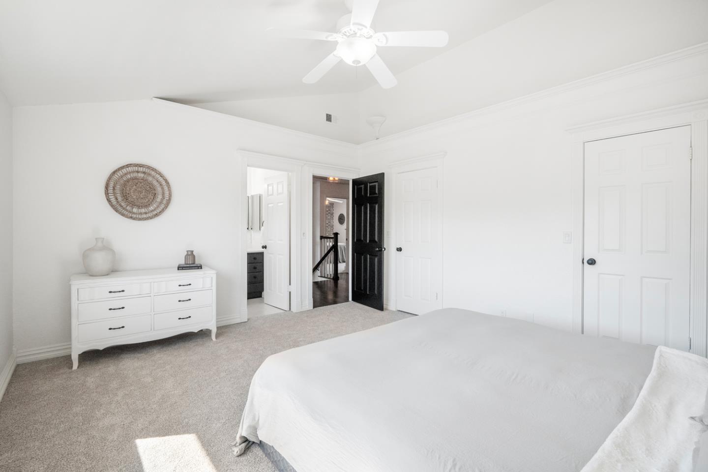 15900 La Porte CT