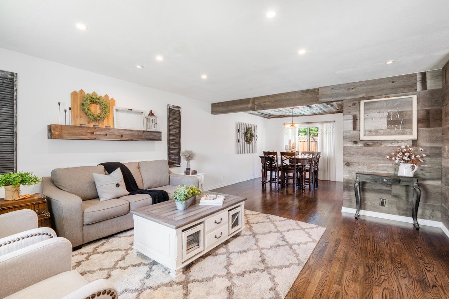 15900 La Porte CT