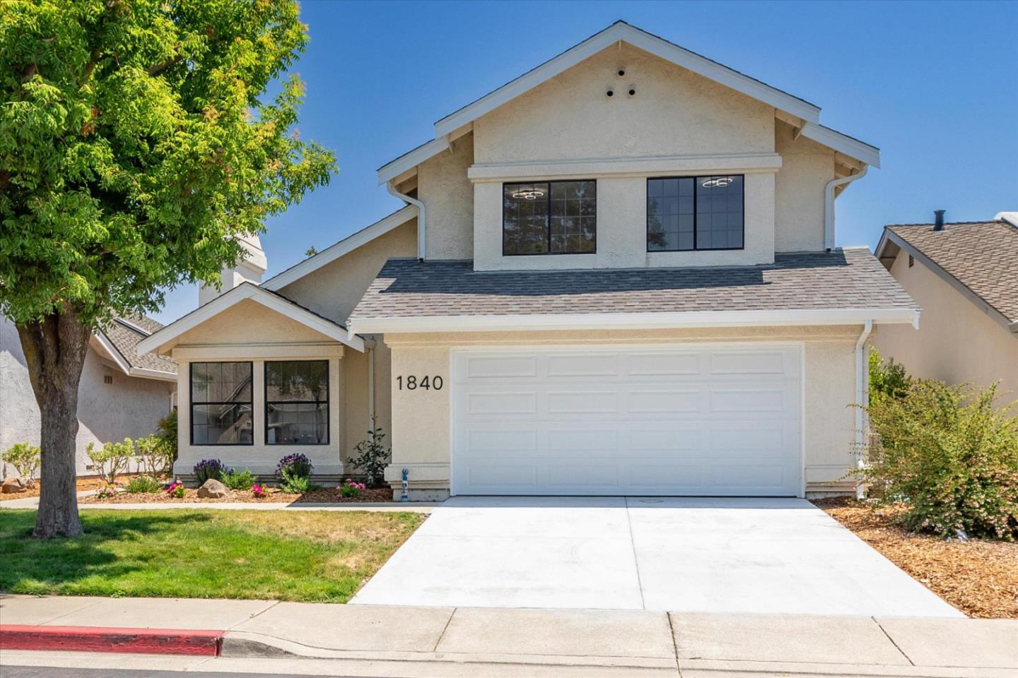 1840 Bluebonnet CT