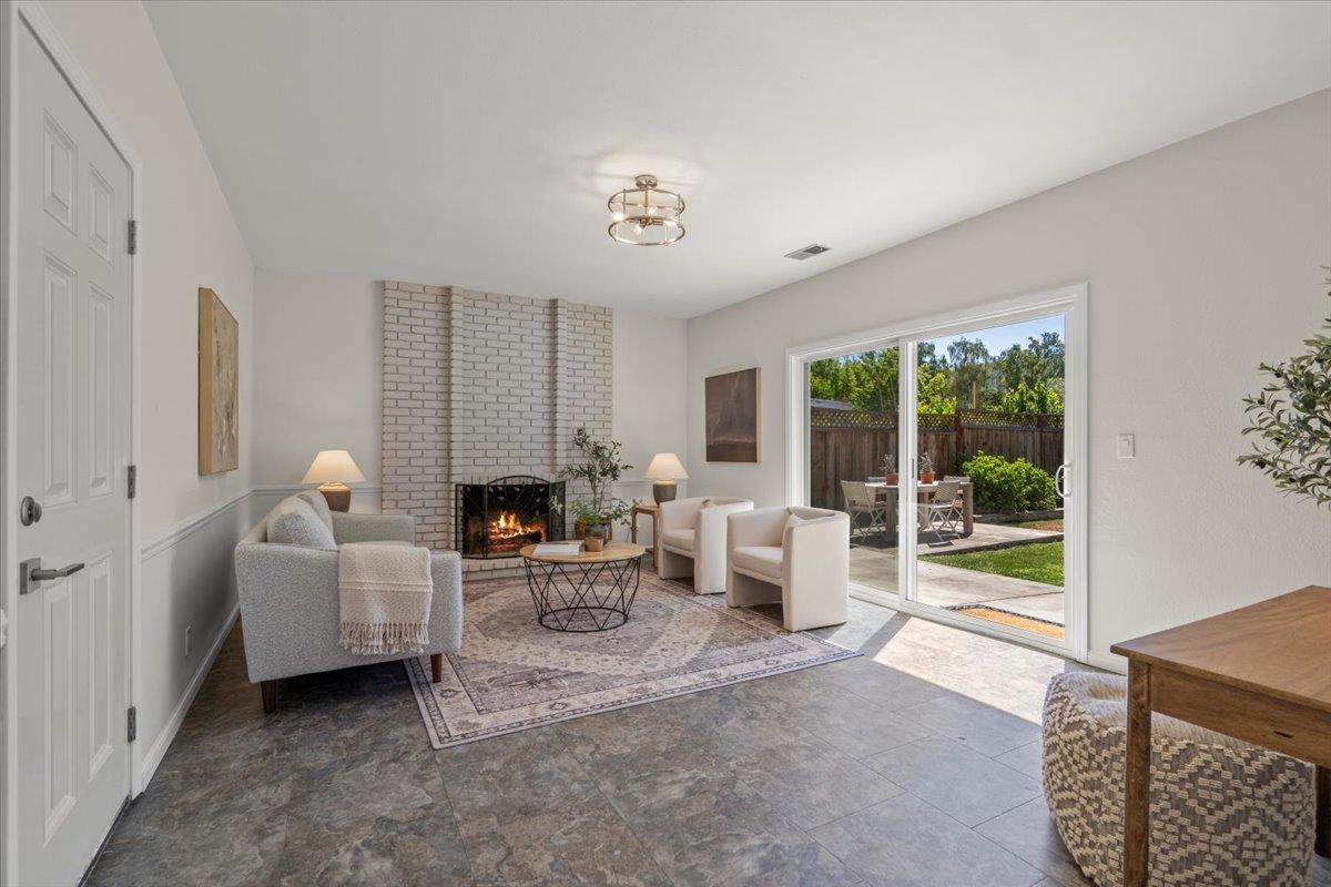 6725 Stephan CT