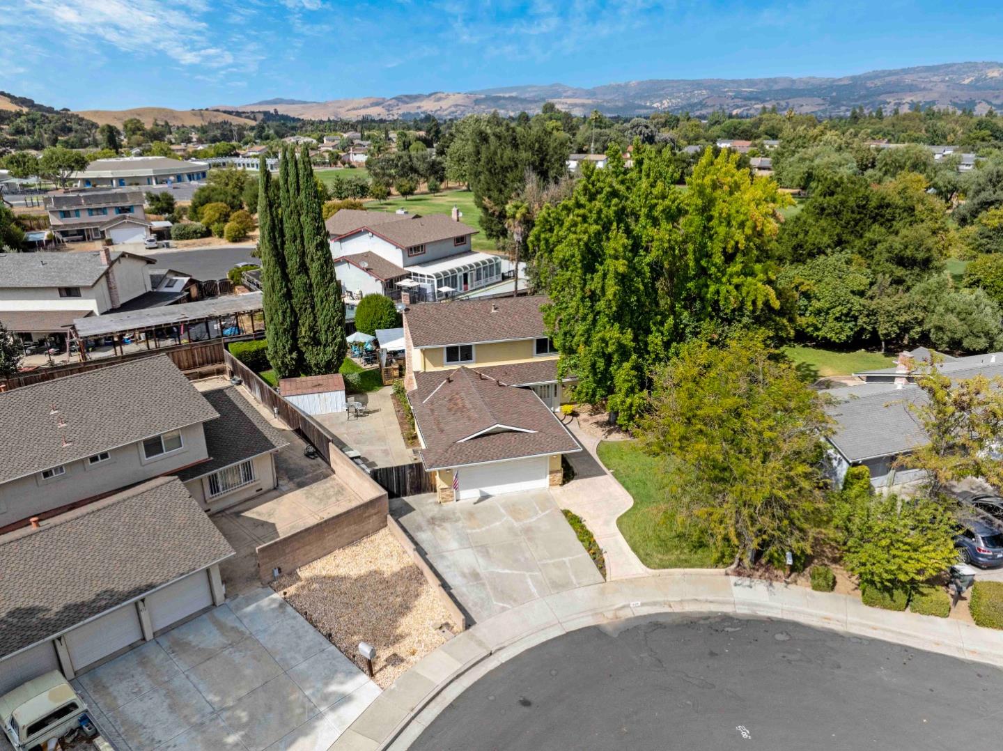 465 La Crosse DR