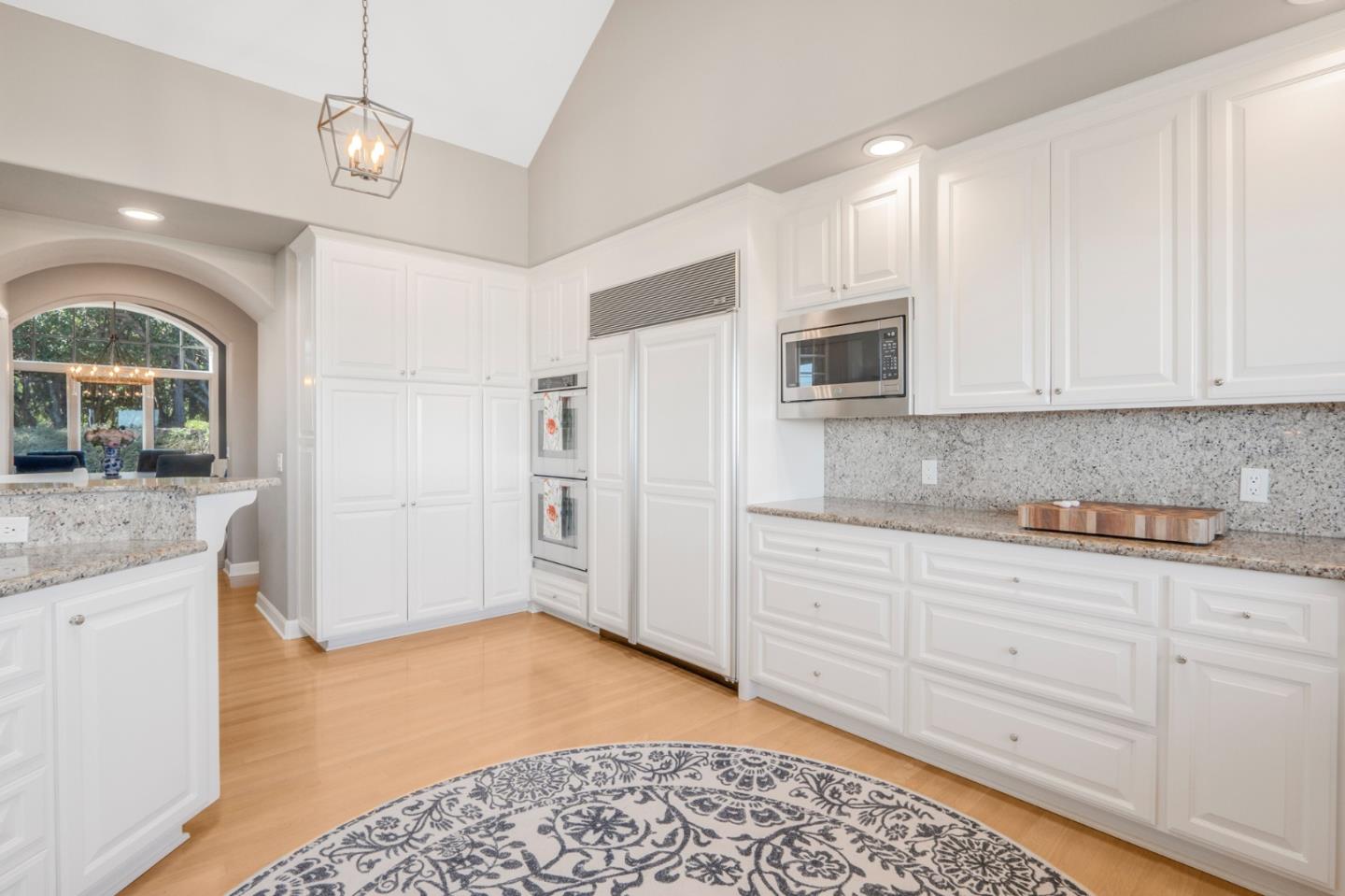 103 Carlino LN